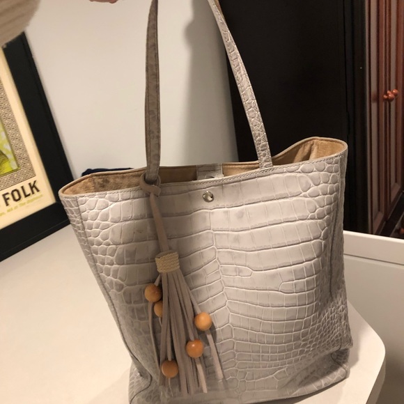 Elizabeth and James tote - Picture 2 of 4